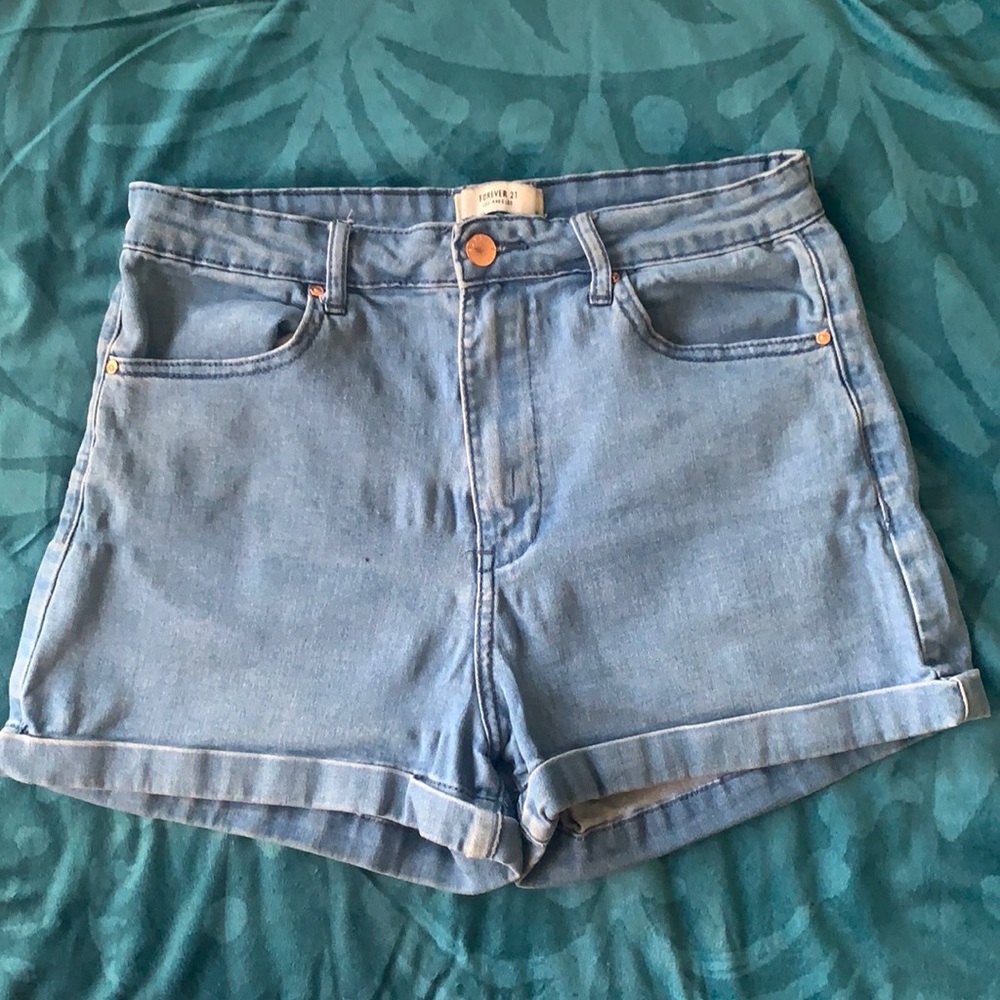 Jean shorts !!